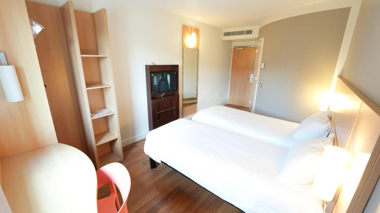 Hotel Ibis Vitre Centre Zewnętrze zdjęcie