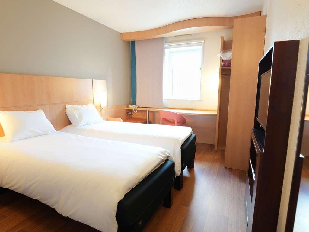 Hotel Ibis Vitre Centre Pokój zdjęcie